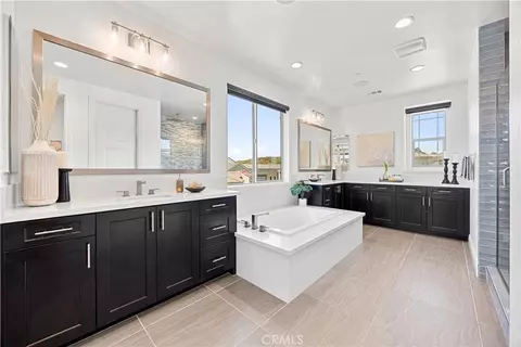 Bath - 39707 Larkspur Ter, Temecula, CA 92591 photo 3 of 6