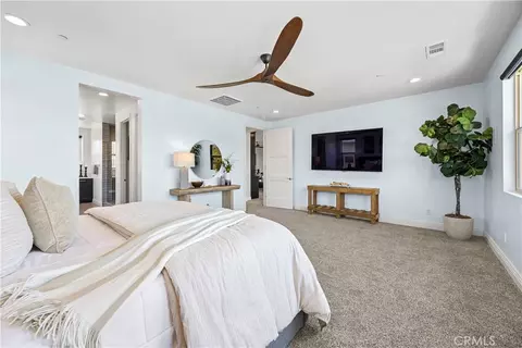 Bedroom - 39707 Larkspur Ter, Temecula, CA 92591 photo 4 of 6