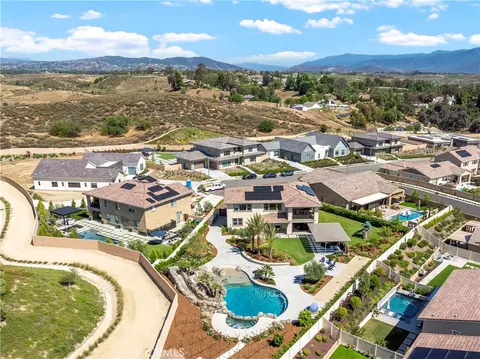 View/Area - 39707 Larkspur Ter, Temecula, CA 92591 photo 6 of 13