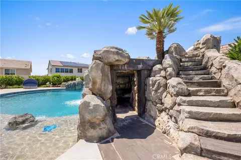 Exterior - 39707 Larkspur Ter, Temecula, CA 92591 photo 17 of 23