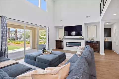 Living - 39707 Larkspur Ter, Temecula, CA 92591 photo 3 of 3