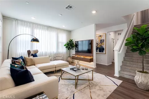Living - 40822 Melrose Dr, Temecula, CA 92591 photo 1 of 3