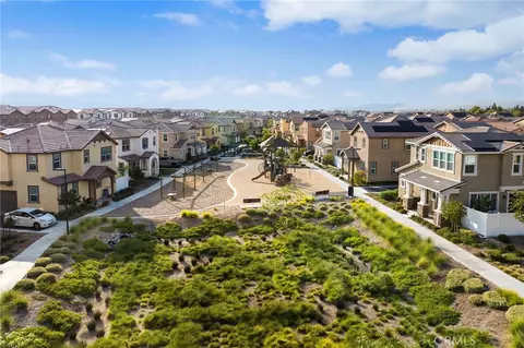 View/Area - 40822 Melrose Dr, Temecula, CA 92591 photo 2 of 4