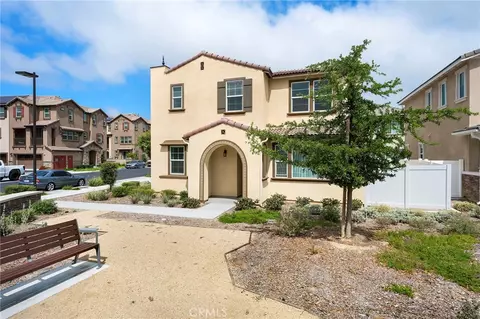 Exterior - 40822 Melrose Dr, Temecula, CA 92591 photo 5 of 9