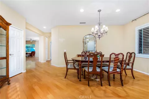 Dining - 28321 Hearthside, Menifee, CA 92584 photo 4 of 4