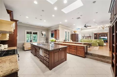 Kitchen - 45455 Lorenz Ln, Temecula, CA 92590 photo 3 of 5