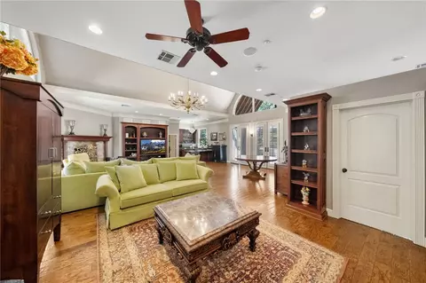 Living - 45455 Lorenz Ln, Temecula, CA 92590 photo 3 of 3