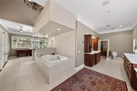 Bath - 45455 Lorenz Ln, Temecula, CA 92590 photo 3 of 5