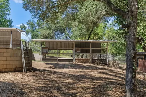 Exterior - 45455 Lorenz Ln, Temecula, CA 92590 photo 32 of 33