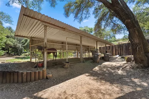 Exterior - 45455 Lorenz Ln, Temecula, CA 92590 photo 27 of 33