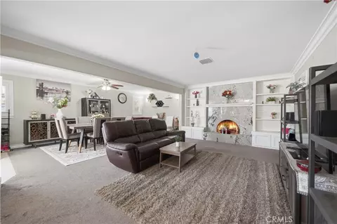 Living - 41215 Crest Dr, Hemet, CA 92544 photo 1 of 3