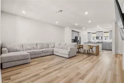 Living - 40775 Melrose Dr, Temecula, CA 92591 photo 1 of 3