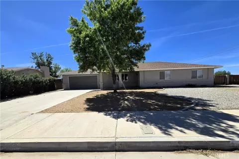 22909 Eyota, Apple Valley, CA 92308