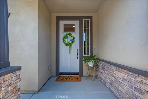 Entry Way - 32559 Cert St, Wildomar, CA 92595 photo 1 of 5