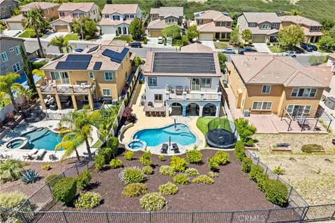 View/Area - 45904 Corte Mislanca, Temecula, CA 92592 photo 2 of 3