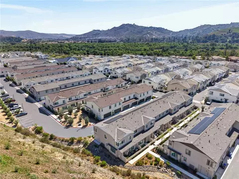 View/Area - 35177 Rangpur Ln, Fallbrook, CA 92028 photo 2 of 4