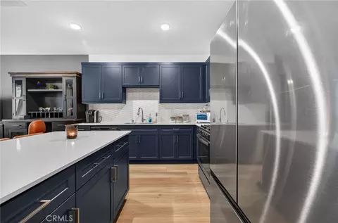 Kitchen - 35177 Rangpur Ln, Fallbrook, CA 92028 photo 5 of 5