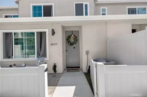 Exterior - 35177 Rangpur Ln, Fallbrook, CA 92028 photo 4 of 5