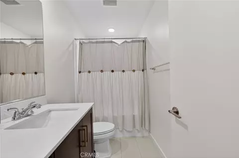 Bath - 35177 Rangpur Ln, Fallbrook, CA 92028 photo 5 of 5