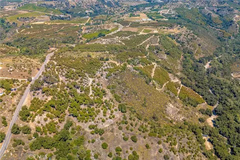 3738 Camaron Rd, Temecula, CA 92590 photo 5