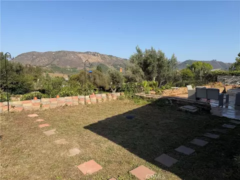Exterior - 3252 Via Altamira, Fallbrook, CA 92028 photo 7 of 19