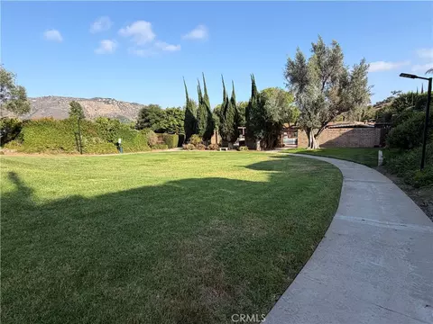 Exterior - 3252 Via Altamira, Fallbrook, CA 92028 photo 14 of 19