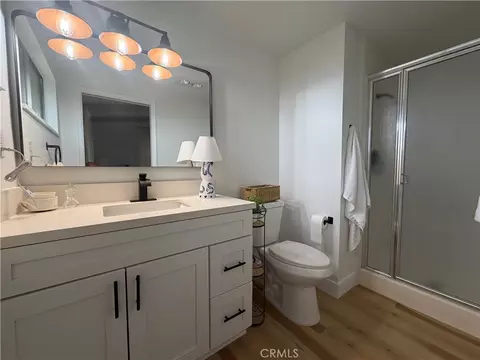 Bath - 3252 Via Altamira, Fallbrook, CA 92028 photo 1 of 2