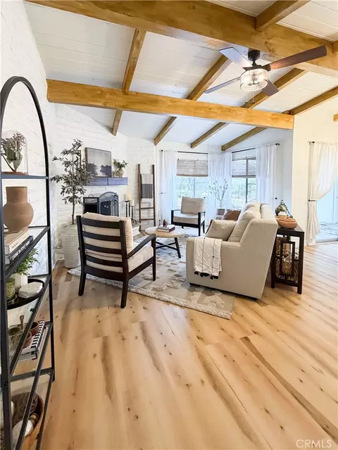 Living - 3252 Via Altamira, Fallbrook, CA 92028 photo 3 of 6