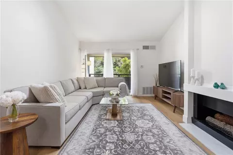 1621 Hotel Cir S #E325, San Diego, CA 92108