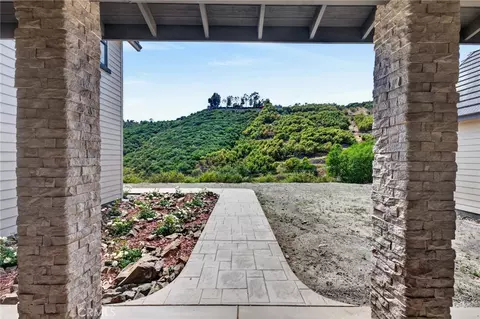 Exterior - 43843 Mountain Run, Temecula, CA 92590 photo 2 of 6