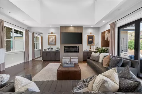Living - 43843 Mountain Run, Temecula, CA 92590 photo 5 of 5