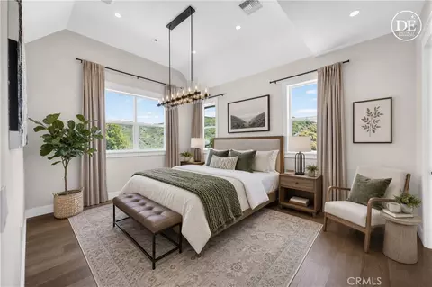Bedroom - 43843 Mountain Run, Temecula, CA 92590 photo 1 of 16