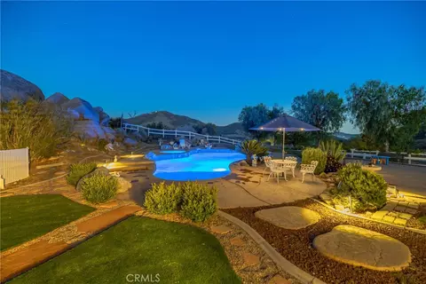 Exterior - 17639 Big Sky Cir, Perris, CA 92570 photo 14 of 17