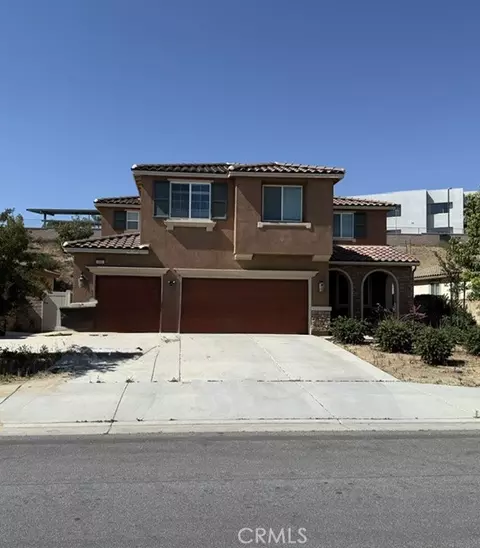 880 Genaro, Perris, CA 92571