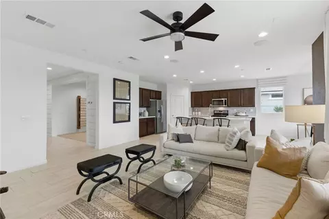 Entry Way - 29743 Laurel Ct, Menifee, CA 92584 photo 9 of 19