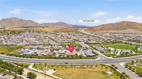 View/Area - 29743 Laurel Ct, Menifee, CA 92584 photo 9 of 14