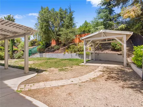 Exterior - 31422 Heitz, Temecula, CA 92591 photo 6 of 7
