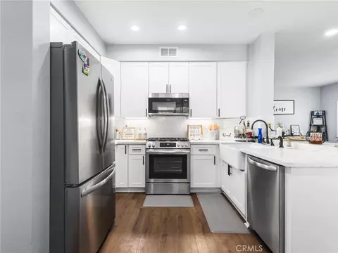 Kitchen - 31422 Heitz, Temecula, CA 92591 photo 2 of 5