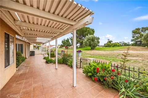 Exterior - 2573 Maple Dr, Hemet, CA 92545 photo 7 of 11