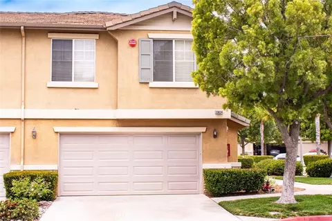 Exterior - 33634 Emerson #B, Temecula, CA 92592 photo 2 of 7
