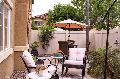 Exterior - 33634 Emerson #B, Temecula, CA 92592 photo 5 of 7