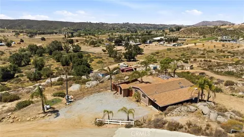 40100 Owl Vly, Temecula, CA 92592 photo 3
