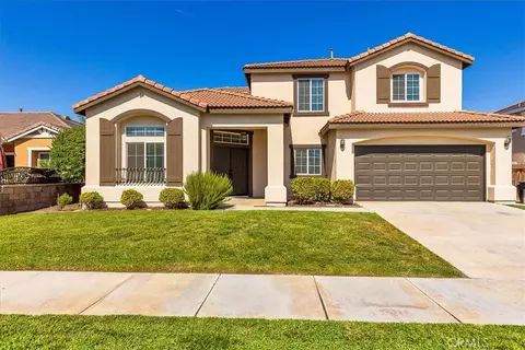775 Conlon Dr, Hemet, CA 92545