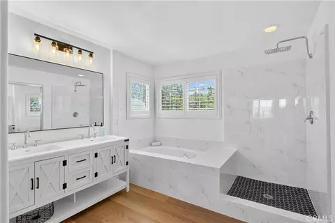 Bath - 31928 Cercle Chambertin, Temecula, CA 92591 photo 2 of 5