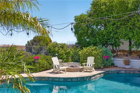 Exterior - 31928 Cercle Chambertin, Temecula, CA 92591 photo 6 of 15