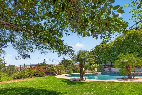Exterior - 31928 Cercle Chambertin, Temecula, CA 92591 photo 13 of 15