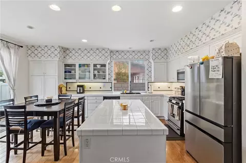 Kitchen - 152 Alabaster Loop, Perris, CA 92570 photo 2 of 3