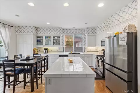 Kitchen - 152 Alabaster Loop, Perris, CA 92570 photo 2 of 3