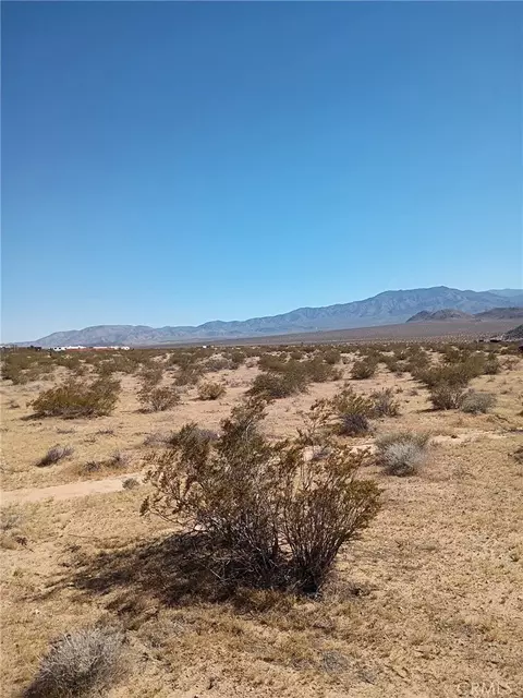 0 End, Lucerne Valley, CA 92356 photo 6