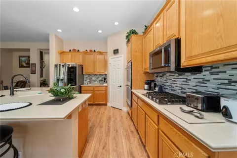 Kitchen - 29325 Sparkling Dr, Menifee, CA 92584 photo 1 of 3